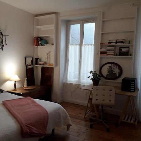 "Authentique" - Stayhome - Appart 4 Quimper Exteriör bild